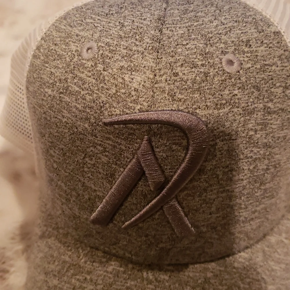 Reali Hat - Picture 6 of 6